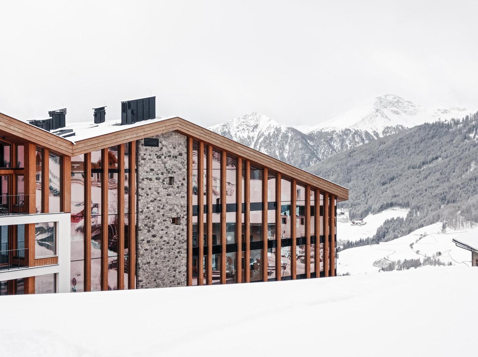 Hotel Panoramic Lotsch Sarentino Exterior foto
